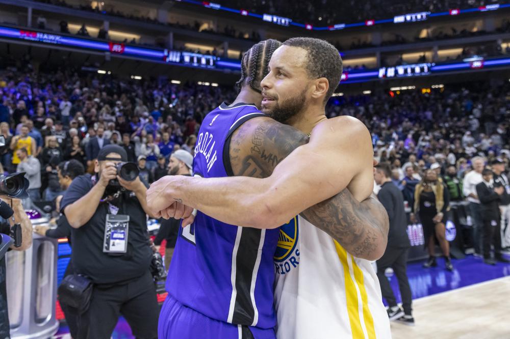 的名字相对 的名字相对