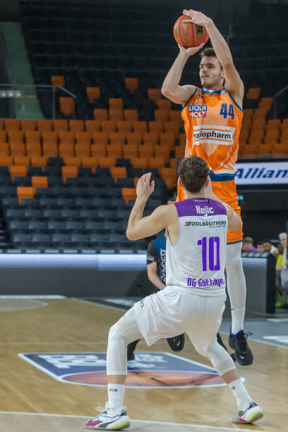 廉斯展开关 廉斯展开关