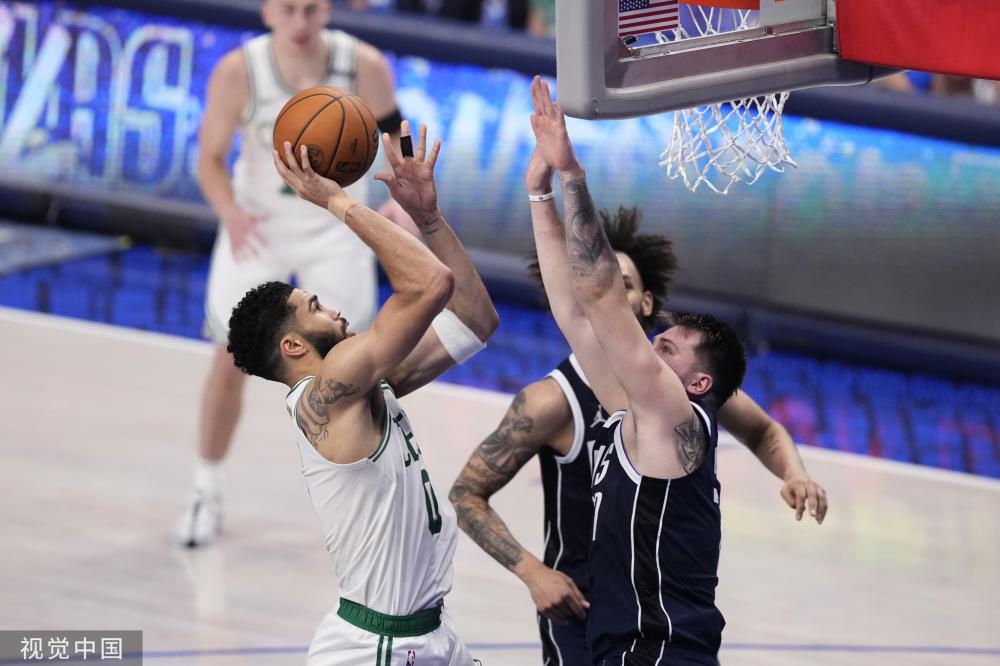 挥技术优势 挥技术优势