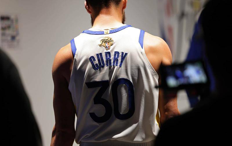 通过自定义 通过自定义