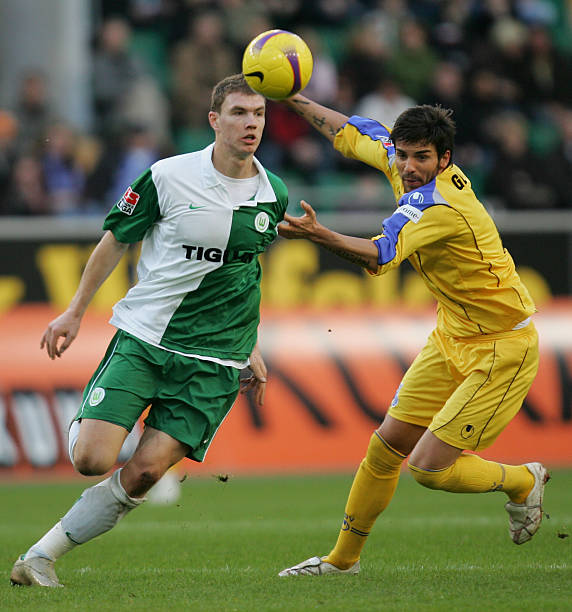 佩尼亚的表 佩尼亚的表